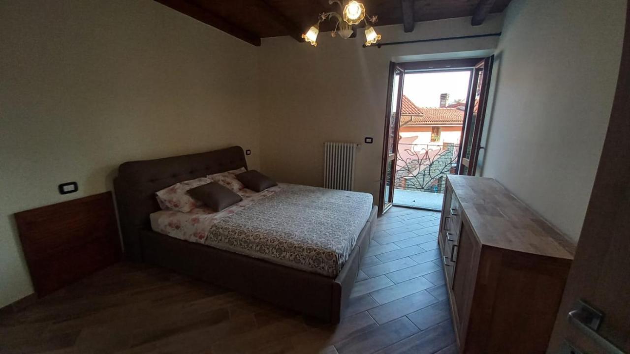La Maison Du Chateau Cremolino Bagian luar foto